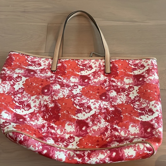 Coach Tote - Picture 7 of 7